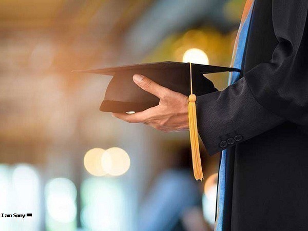 جلسه دفاع پایان نامه: محدثه شمخانی، گروه مهندسی پلیمر