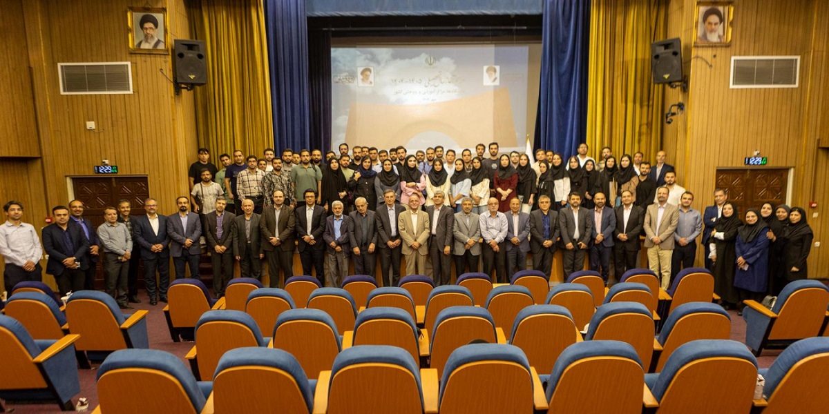 مراسم معارفه دانشجویان نو ورود دانشکده مهندسی عمران و محیط زیست برگزار شد